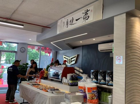 高娓娓:第一健身工作室FirstFitness精彩亮相美国纽约